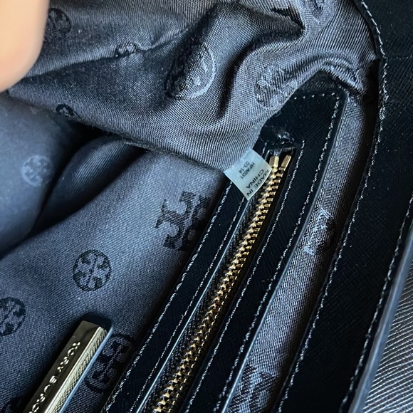 Tory Burch Bags Tory Burch Lily Saddle Crossbody Bag Poshmark